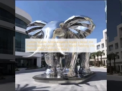 Muestra personalizada Animal Elefante Rockery Luna 304 Pintado Horneado Barniz Escultura 3D Espejo Polido 316L Escultura de acero inoxidable en el resort