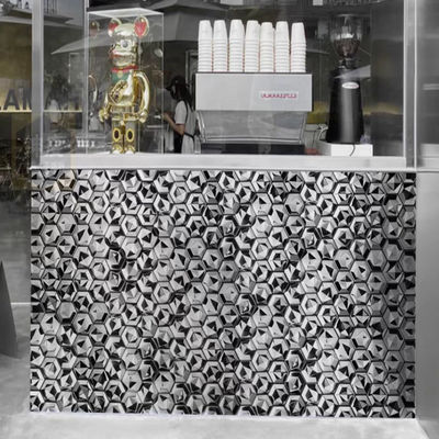 Buen precio Adhesivos de pared 3D para la cocina mosaico de mármol hexágono negro para el café del bar del hotel en línea