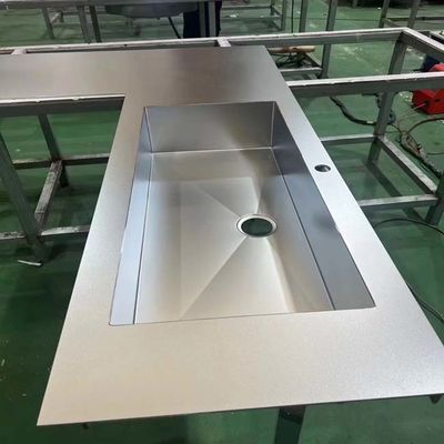 Buen precio Fábrica 304 línea de cabello cepillado grabado embossed de acero inoxidable para el escritorio de la cocina en línea