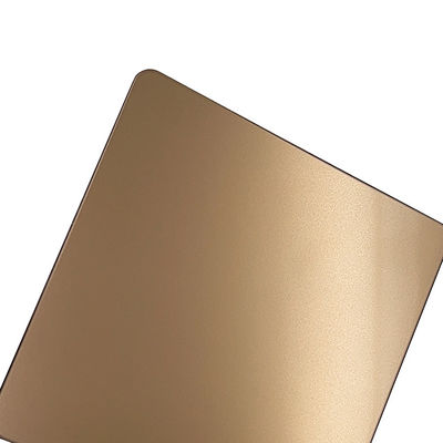 Buen precio Trabajos de acero inoxidable metal perforado Sandbalsted línea de cabello cruzado anti dedo Impresión Residente de agua espejo medio en línea