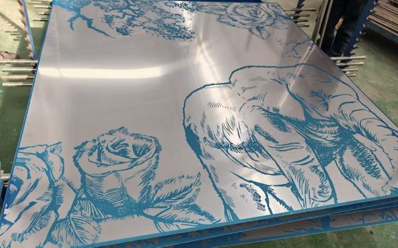 Buen precio 201 304 316 Hoja de acero inoxidable con revestimiento PVD y superficie grabada con diferentes patrones, decoración de paredes para hoteles y tiendas en línea