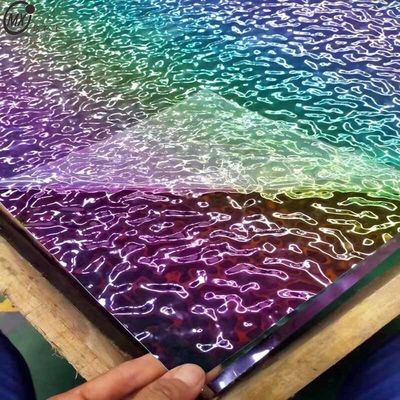 Buen precio Diferente color de agua ondulada Superficie de espejo 8k Decoración de chapa de acero inoxidable en línea