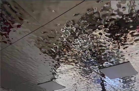 Buen precio Plata multicolor 316L 1,2 mm espesor espejo onda de agua ondulado paneles de acero inoxidable con panal de miel en línea