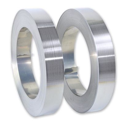 Buen precio 201 304 430 la rayita No.4 pulió tiras de acero inoxidables 50m m 0.25m m densamente en línea