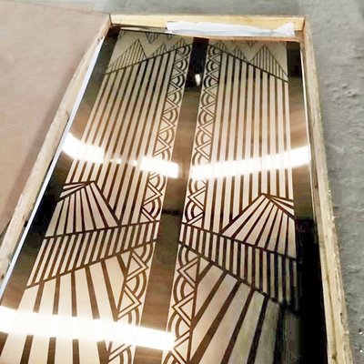 Hoja de acero inoxidable grabada al agua fuerte de encargo del color oro del espejo 8K para el elevador