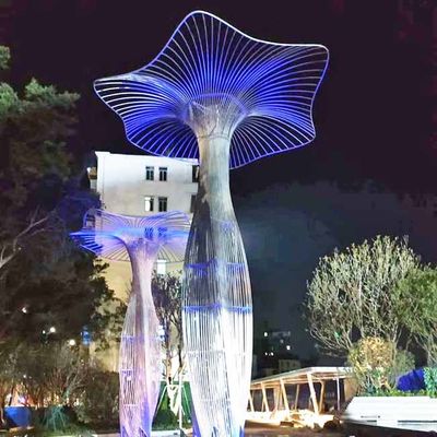 Buen precio los ornamentos del jardín de la seta del metal 316l esculpen durabilidad antioxidante en línea