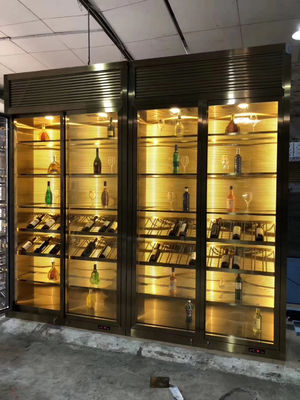 Buen precio Los gabinetes de acero inoxidables del vino 316L del SUS ASTM 304 revisten temperatura fría ambiente con cobre cepillada rayita antigua en línea