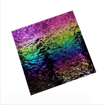 Buen precio SUS 201 304 316 AFP laminado en frío 4 * 8ft colorado 8K espejo de agua ondulado de acero inoxidable hoja en relieve para el panel de techo en línea
