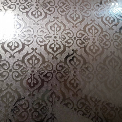 Proyecto de paneles decorativos de acero inoxidable con estampado y grabado de patrones personalizados
