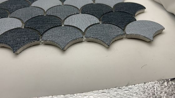 Buen precio Divididor de habitación de acero inoxidable mosaico de acero inoxidable cepillado en línea