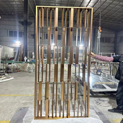 Buen precio Muebles de acero inoxidable estantería de la sala de estar cocina Pared de pantalla de acero inoxidable en línea