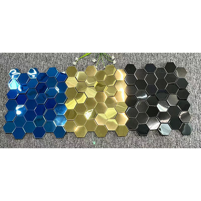 Buen precio Muestra gratuita de diseño de ingeniería para la customización de las escaleras de la guarnición en la exposición saudí en línea