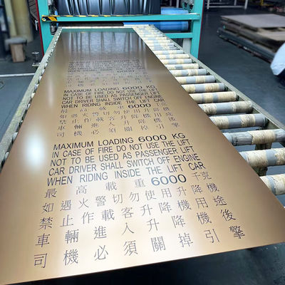 Buen precio 8k oro grabado Pvd recubrimiento de acero inoxidable con anti-huella digital para el ascensor de hotel de cinco estrellas en línea