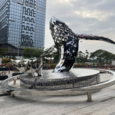 Buen precio Diseño artístico 304 Fábrica de esculturas de acero inoxidable de China para exteriores en línea