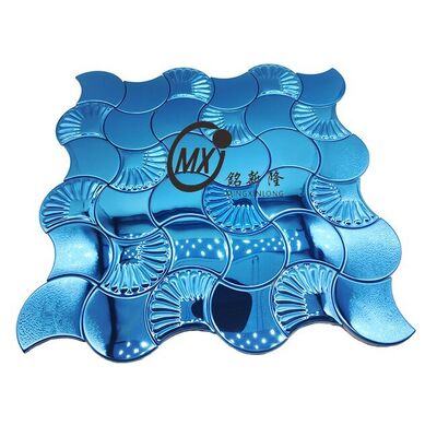 Buen precio Hojas de mosaico de acero inoxidable con cepillado moderno para decoración de paredes interiores en línea