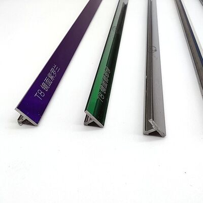 Buen precio Fábrica Foshan 304 de acero inoxidable T Trim Tamaño personalizado Oro cepillado de forma T tira decorativa para muebles de baldosas de pared en línea