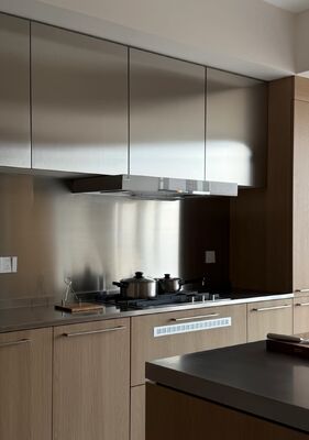 Buen precio Fregadero de preparación de barra de acero inoxidable de 15 pulgadas resistente a los arañazos, de empotrar en línea